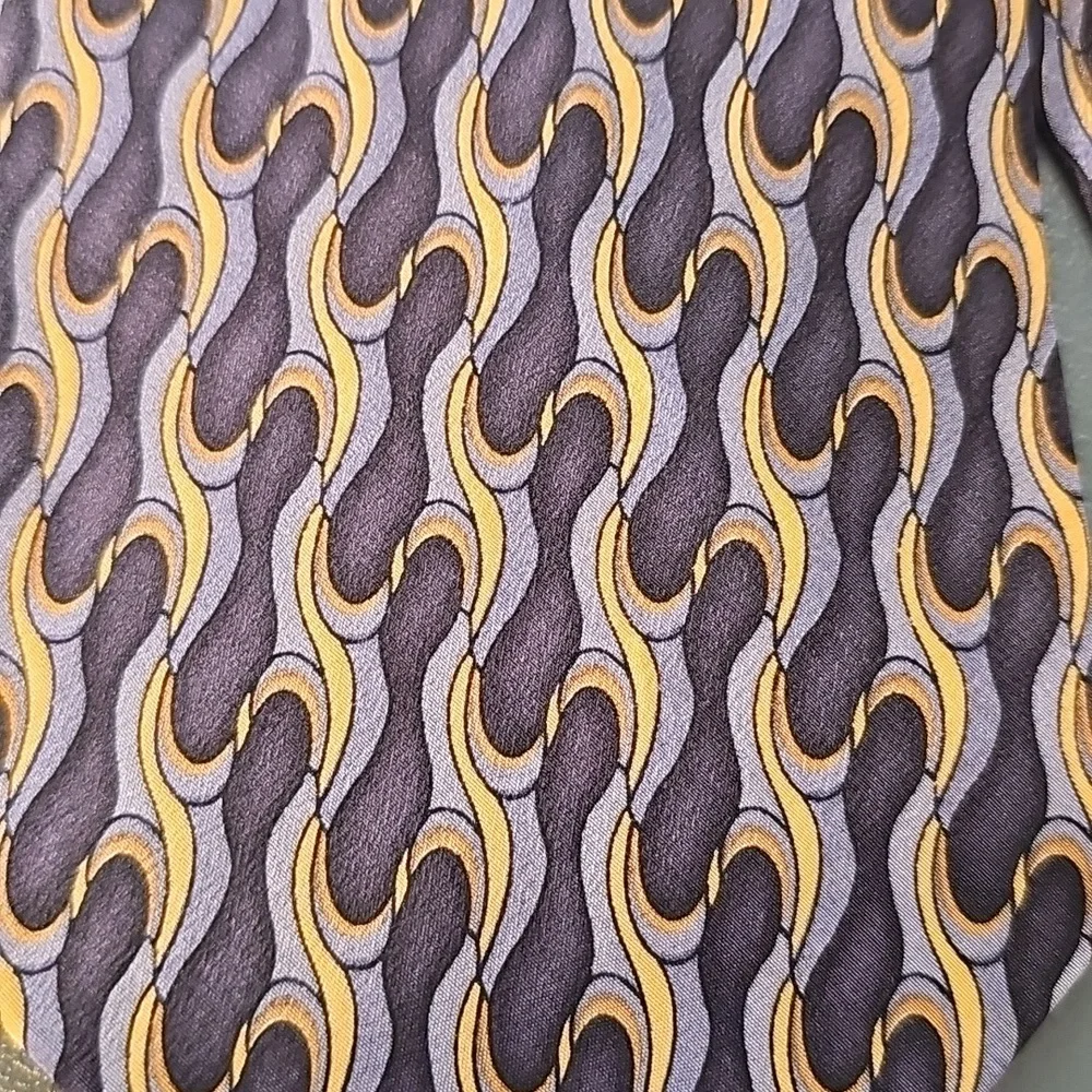 J. Garcia Gray and‎ Gold Patterned Tie 100% Silk